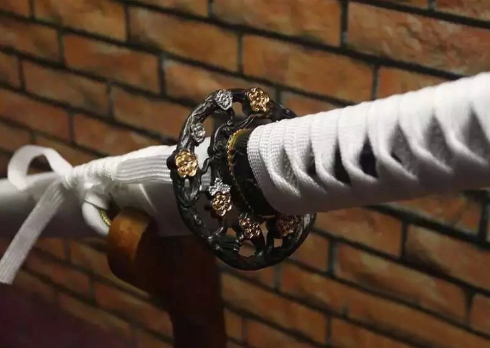 Shiroi Katana Samurai Sword
