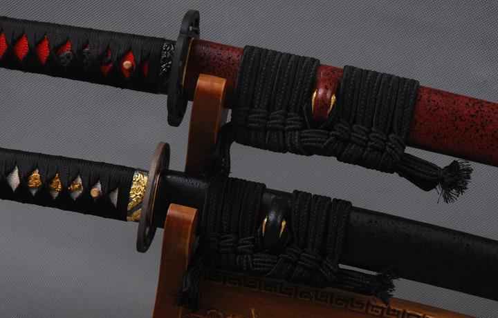 Kiyoko Clay Tempered Carbon Steel Samurai Sword Set